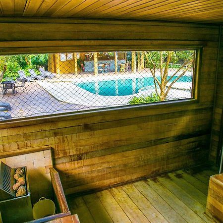 Banana Bamboo Ecolodge Ubatumirim エクステリア 写真