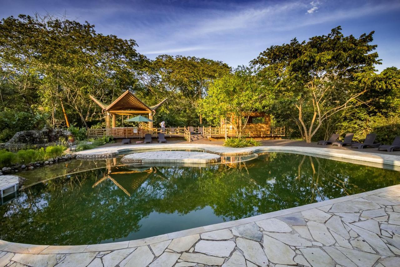 Banana Bamboo Ecolodge Ubatumirim エクステリア 写真
