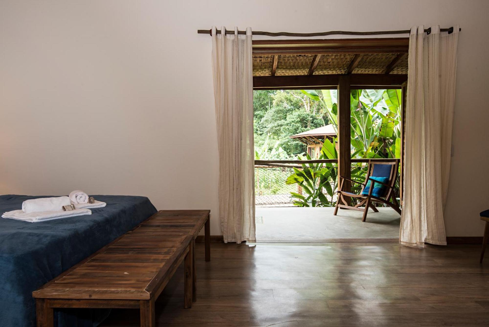 Banana Bamboo Ecolodge Ubatumirim エクステリア 写真