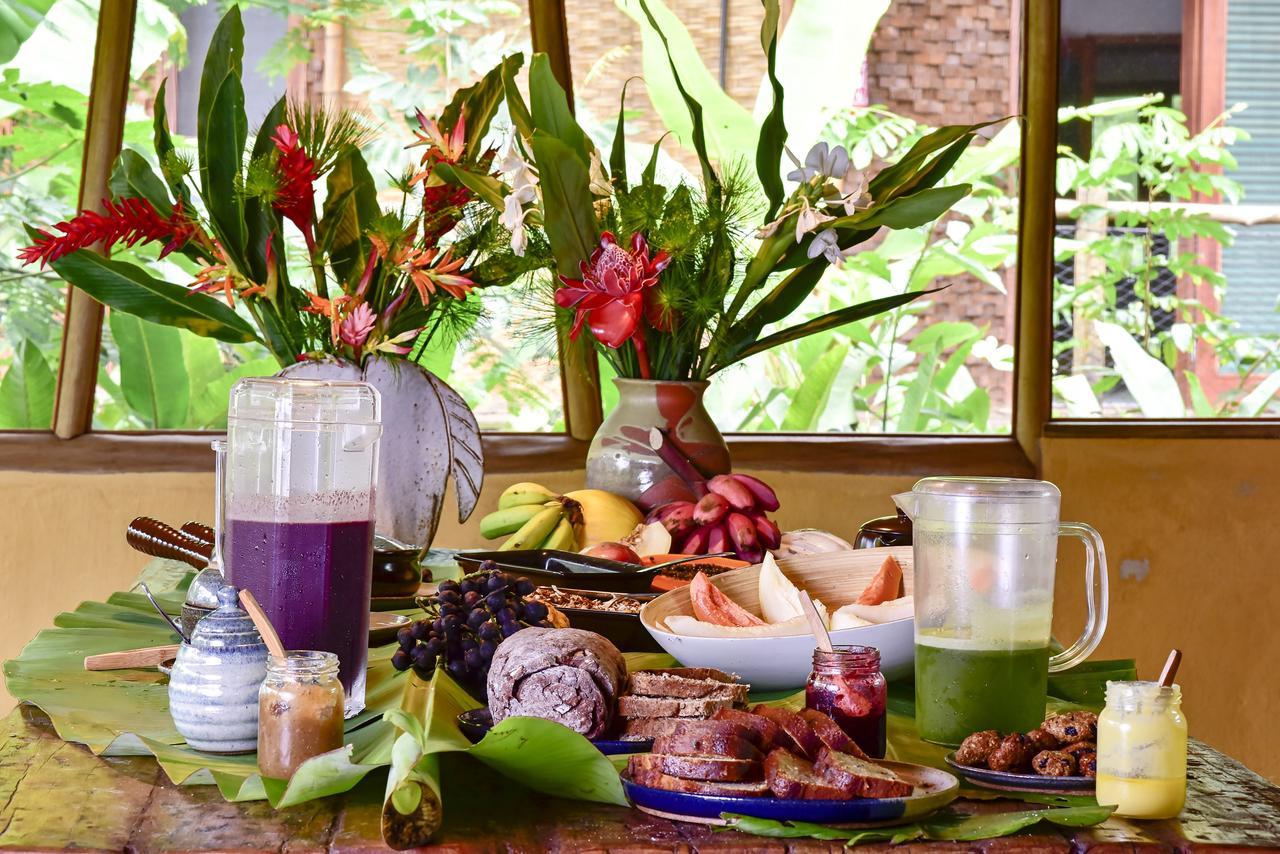 Banana Bamboo Ecolodge Ubatumirim エクステリア 写真